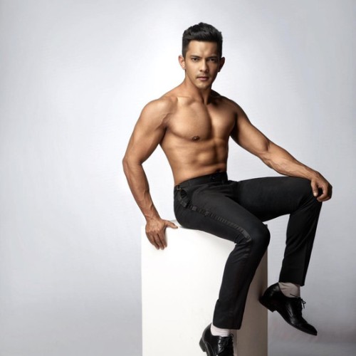 Aditya Narayan