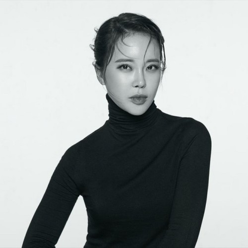 Baek Ji Young